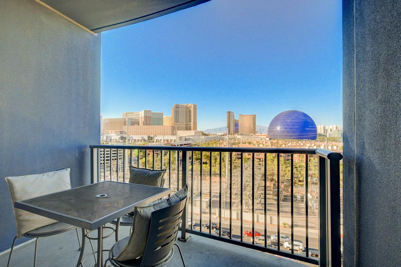 Modern Oasis Steps Away From The Las Vegas Strip 외부 사진